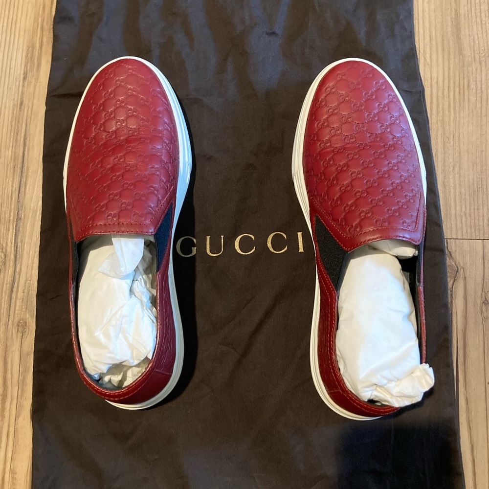 Brand New Red Leather Gucci Logo Slip-Ons US Size 5.5